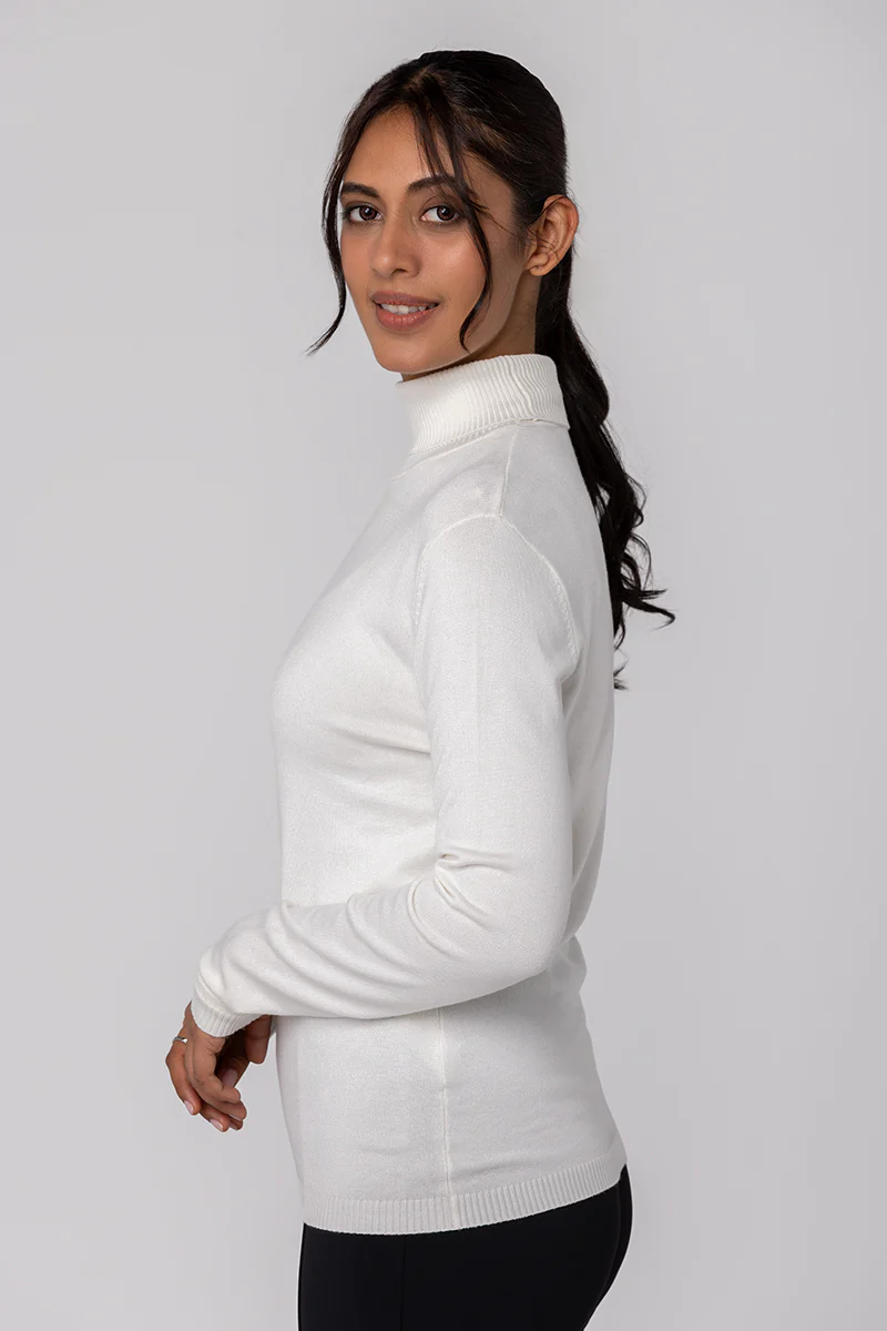 توب محبوك بياقة عالية - Image 14