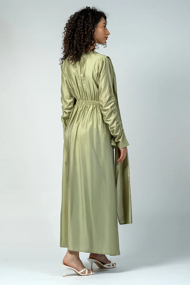 فستان نسائي طويل بتصميم طبقات - Image 3
