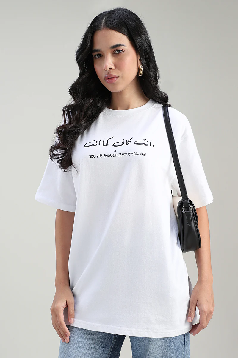 تيشيرت بأكمام قصيرة بطباعة - Image 6